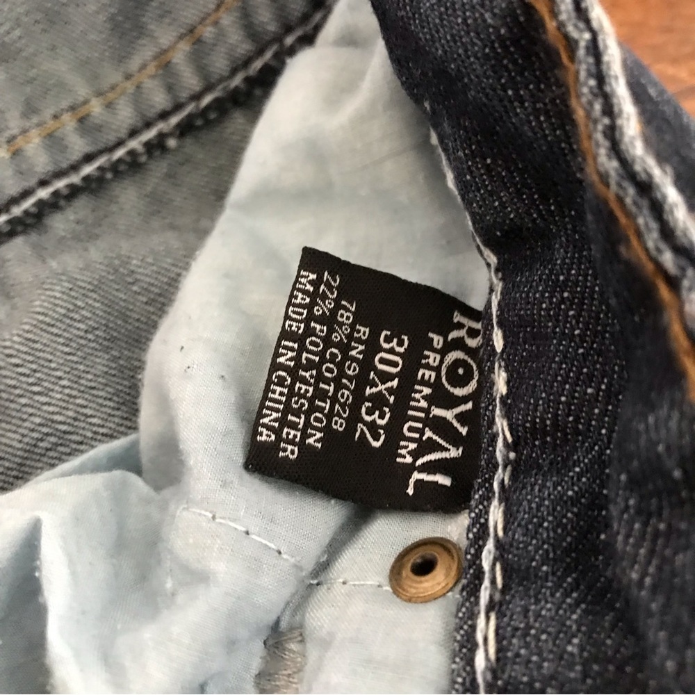 ▪️Royal Distressed Denim Jeans - Picture 9 of 11